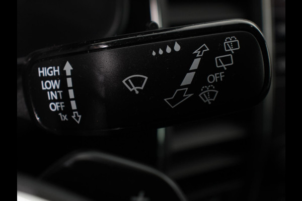 Škoda Kodiaq 1.5 TSI 150pk DSG Style 7p. | Navigatie | Apple Carplay/Android Auto | Adaptive Cruise Control | Parkeersensor achter | Stoel- en stuurverwarming | Ledverlichting | Getinte ramen | Climate Control