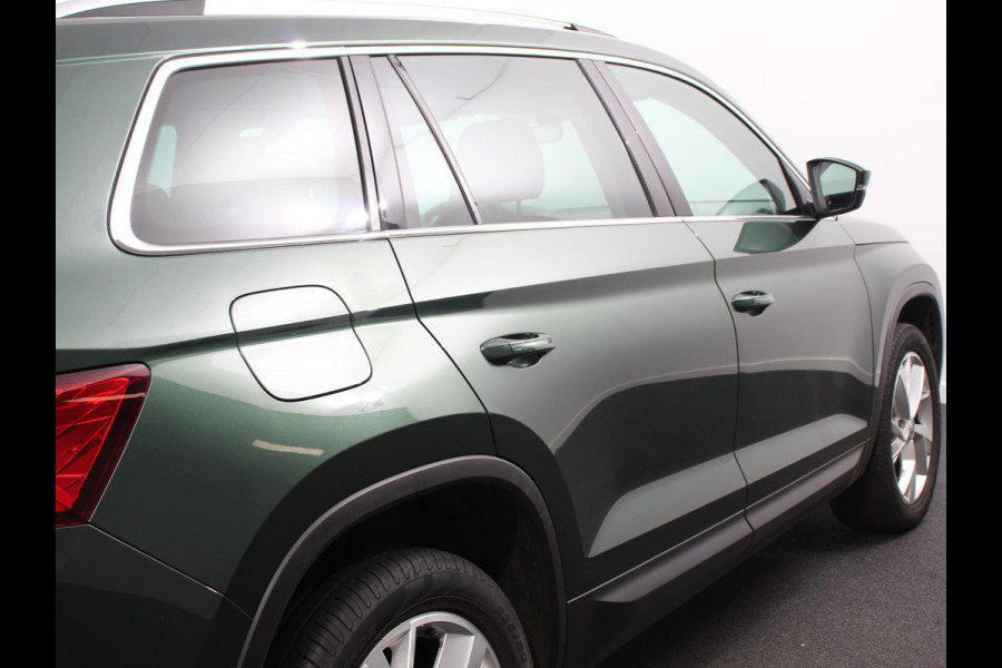 Škoda Kodiaq 1.5 TSI 150pk DSG Style 7p. | Navigatie | Apple Carplay/Android Auto | Adaptive Cruise Control | Parkeersensor achter | Stoel- en stuurverwarming | Ledverlichting | Getinte ramen | Climate Control