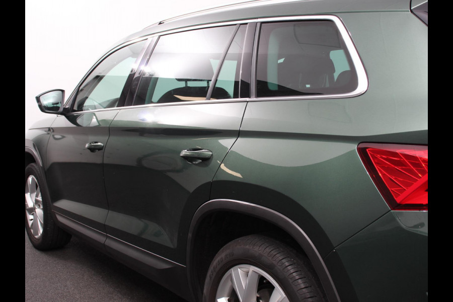 Škoda Kodiaq 1.5 TSI 150pk DSG Style 7p. | Navigatie | Apple Carplay/Android Auto | Adaptive Cruise Control | Parkeersensor achter | Stoel- en stuurverwarming | Ledverlichting | Getinte ramen | Climate Control
