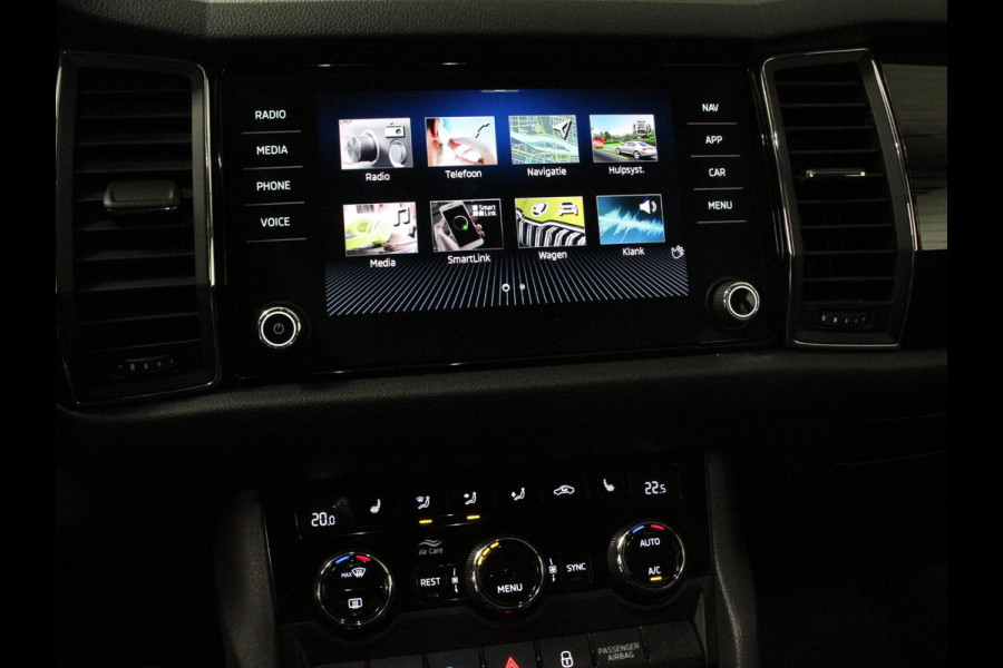 Škoda Kodiaq 1.5 TSI 150pk DSG Style 7p. | Navigatie | Apple Carplay/Android Auto | Adaptive Cruise Control | Parkeersensor achter | Stoel- en stuurverwarming | Ledverlichting | Getinte ramen | Climate Control