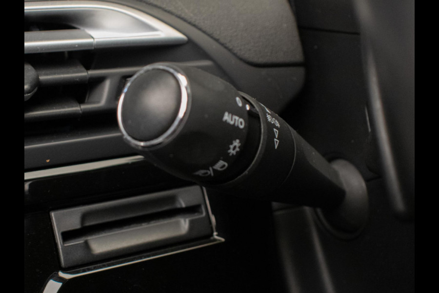 Citroën C4 Spacetourer 1.2 PureTech Shine 7p. Sport (APPLE CARPLAY,NAVI,LED,CAMERA,360 VIEW,LEDER,GETINT,CLIMATE,SPORTSTOELEN)