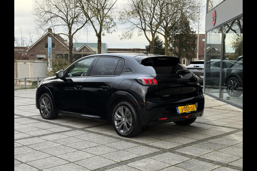Peugeot e-208 EV Allure 50 kWh | Navi | Camera | Virtual Cockpit |