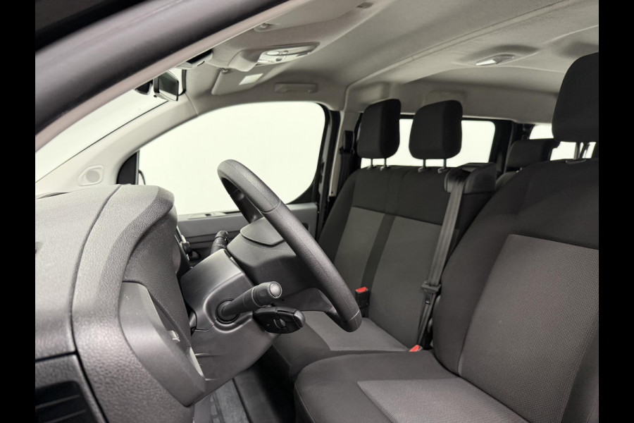 Opel Vivaro-e Combi L3H1 75 kWh Opel Vivaro-e Combi 75-kWh L3H1 9-persoons PERSONENBUS Airco| Navi| PDCA