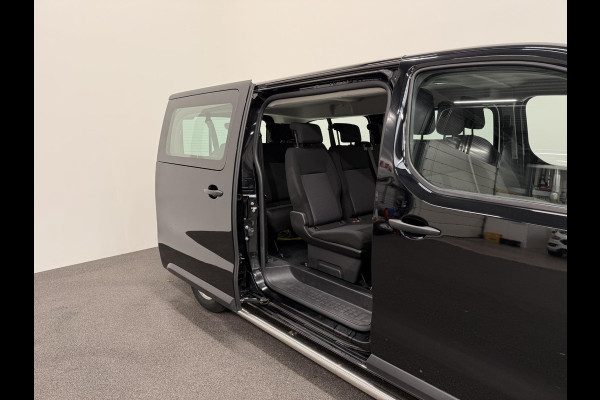 Opel Vivaro-e Combi L3H1 75 kWh Opel Vivaro-e Combi 75-kWh L3H1 9-persoons PERSONENBUS Airco| Navi| PDCA