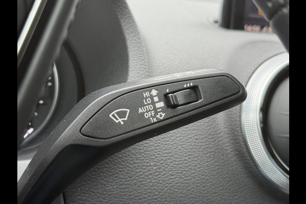 Audi A3 Sportback 1.4 e-tron Sport | Trekhaak wegklapbaar | Stoelverwarming | Climate