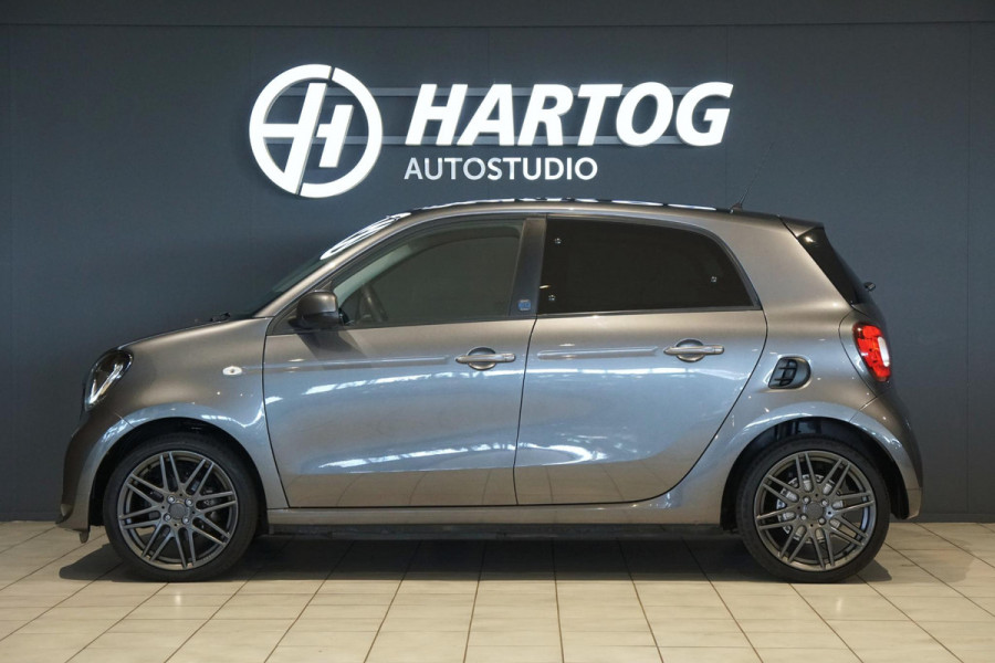 Smart Forfour EQ BRABUS Style 18 kWh + CAMERA / STOELVERWARING VOOR & ACHTER / PANO