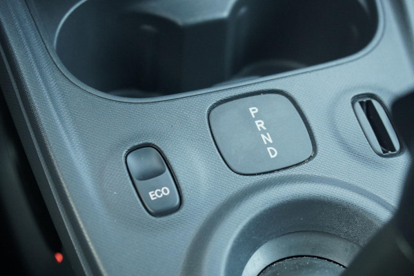 Smart Forfour EQ BRABUS Style 18 kWh + CAMERA / STOELVERWARING VOOR & ACHTER / PANO