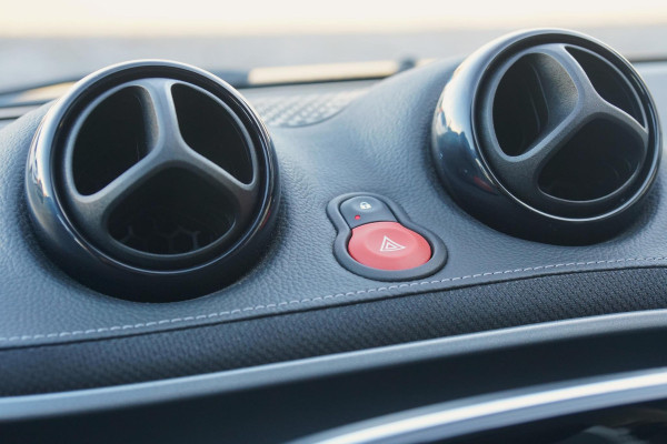 Smart Forfour EQ BRABUS Style 18 kWh + CAMERA / STOELVERWARING VOOR & ACHTER / PANO