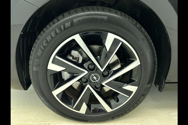 Opel Corsa 1.2 Turbo Hybrid 100pk Automaat GS Opel Corsa 1.2 Turbo 100pk GS Nieuw Model! | Navigatie | Apple Carplay/Android Auto | Airco | Camera | Parkeer sensoren V+A | Cruise Control