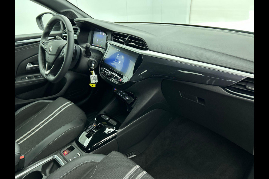 Opel Corsa 1.2 Turbo Hybrid 100pk Automaat GS Opel Corsa 1.2 Turbo 100pk GS Nieuw Model! | Navigatie | Apple Carplay/Android Auto | Airco | Camera | Parkeer sensoren V+A | Cruise Control
