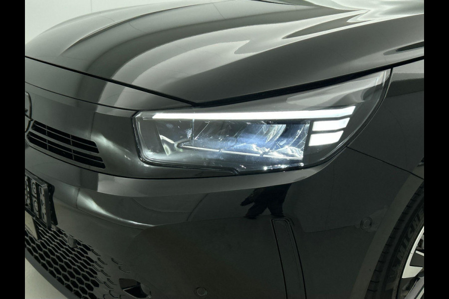 Opel Corsa 1.2 Turbo Hybrid 100pk Automaat GS Opel Corsa 1.2 Turbo 100pk GS Nieuw Model! | Navigatie | Apple Carplay/Android Auto | Airco | Camera | Parkeer sensoren V+A | Cruise Control