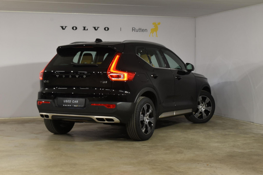 Volvo XC40 T3 163PK Automaat Inscription / Navigatie / Adaptive Cruise control / Stoelverwarming / Elektr. Trekhaak / Parkeersensoren v+a