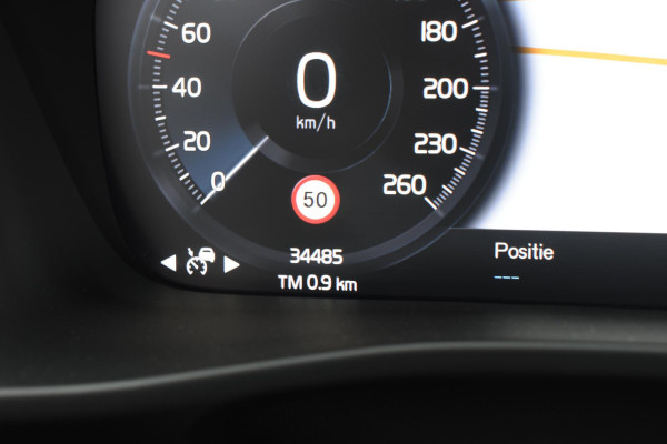 Volvo XC40 T3 163PK Automaat Inscription / Navigatie / Adaptive Cruise control / Stoelverwarming / Elektr. Trekhaak / Parkeersensoren v+a