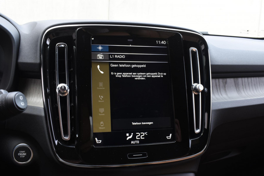 Volvo XC40 T3 163PK Automaat Inscription / Navigatie / Adaptive Cruise control / Stoelverwarming / Elektr. Trekhaak / Parkeersensoren v+a