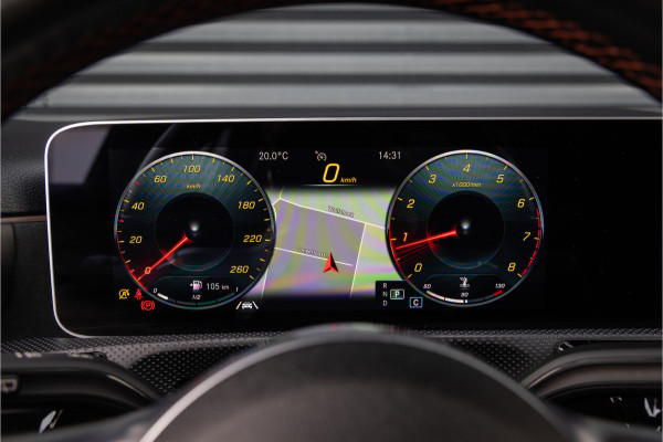 Mercedes-Benz A-Klasse 200 AMG-Line Pano-19''-Magno