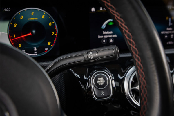 Mercedes-Benz A-Klasse 200 AMG-Line Pano-19''-Magno