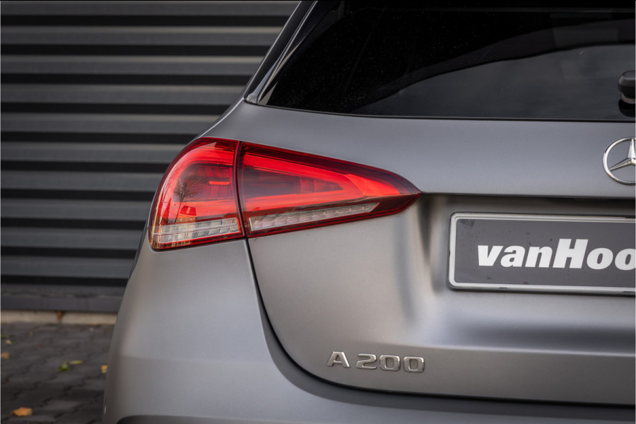 Mercedes-Benz A-Klasse 200 AMG-Line Pano-19''-Magno