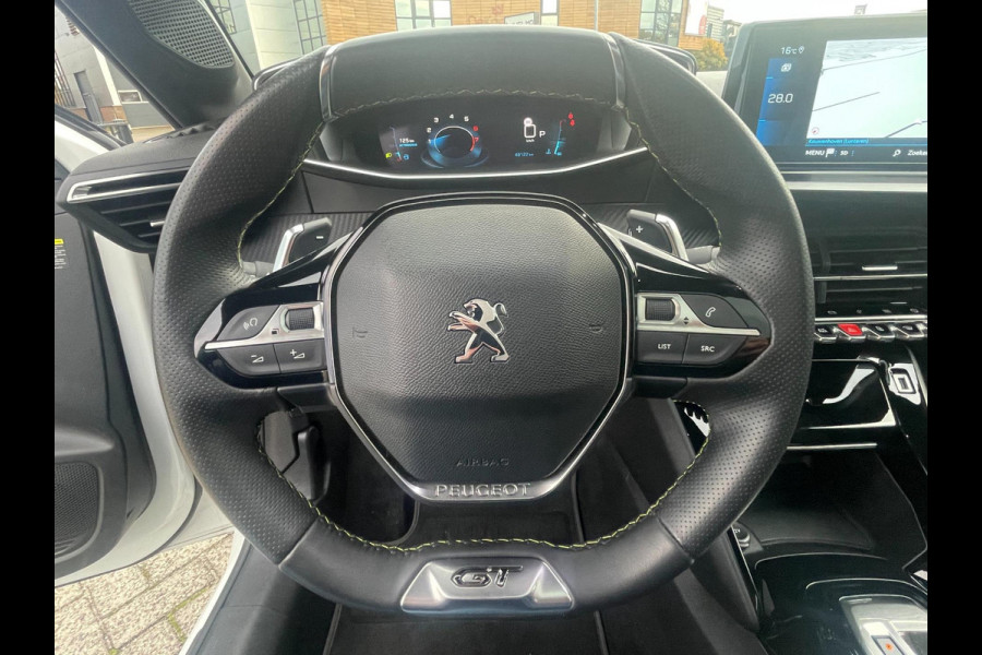 Peugeot 208 1.2 PureTech GT | Panorama Dak | Camera | Digitaal Dashboard |