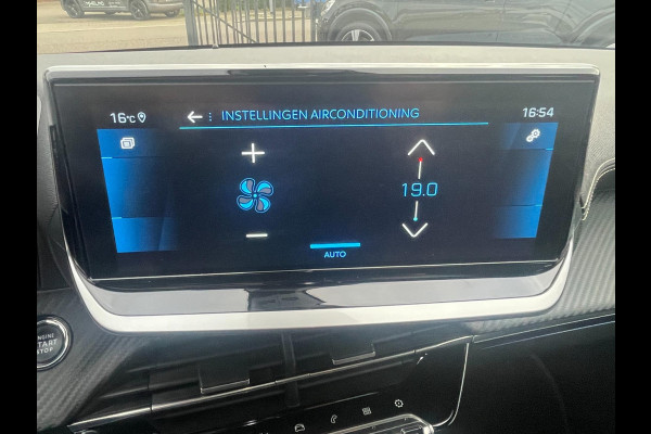 Peugeot 208 1.2 PureTech GT | Panorama Dak | Camera | Digitaal Dashboard |