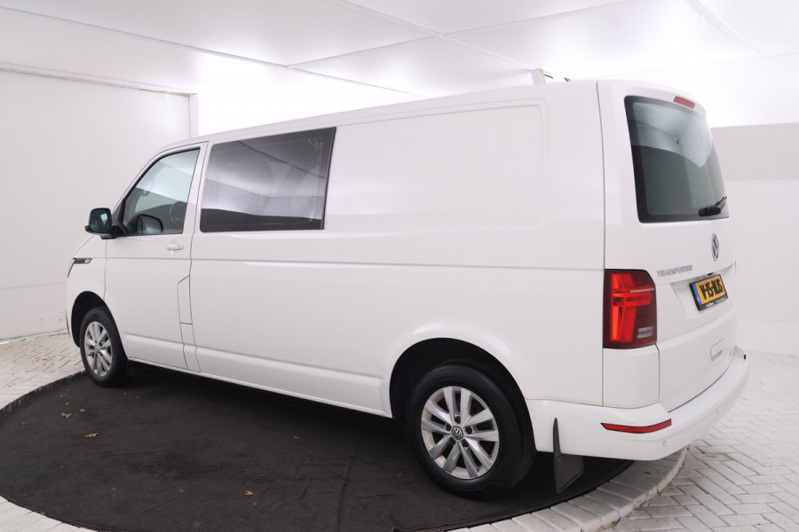 Volkswagen Transporter 2.0 TDI DC L1H1 26 Dubbel cabine, Volleder, Navigatie