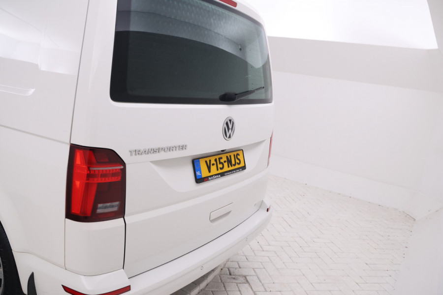Volkswagen Transporter 2.0 TDI DC L1H1 26 Dubbel cabine, Volleder, Navigatie