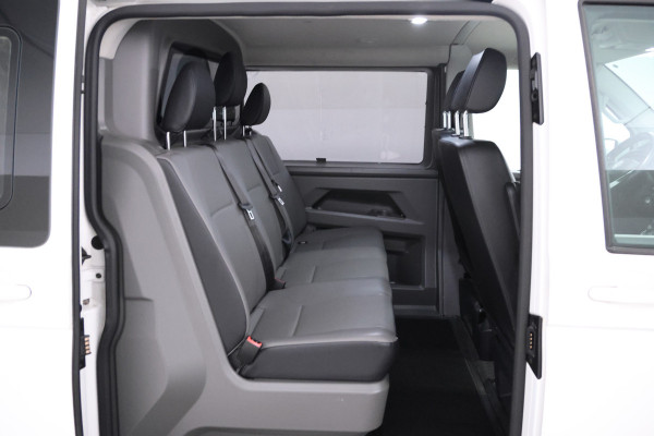 Volkswagen Transporter 2.0 TDI DC L1H1 26 Dubbel cabine, Volleder, Navigatie