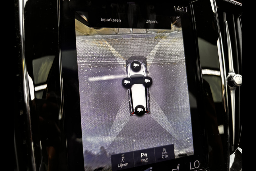 Volvo V60 2.0 T8 Twin Engine AWD R-Design | Pano | 360 cam Head Up Display | Luxury Line | occasion