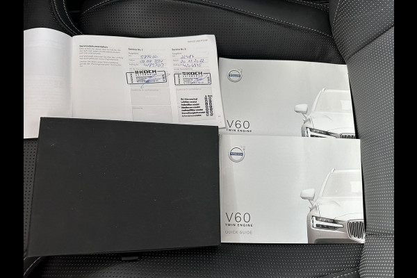Volvo V60 2.0 T8 Twin Engine AWD R-Design | Pano | 360 cam Head Up Display | Luxury Line | occasion