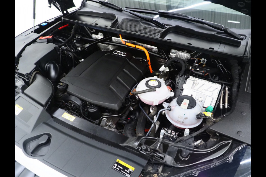 Audi Q5 50 TFSI e quattro 299PK | Leder | Stoelverarming | PDC | DAB | Cruise | Climate