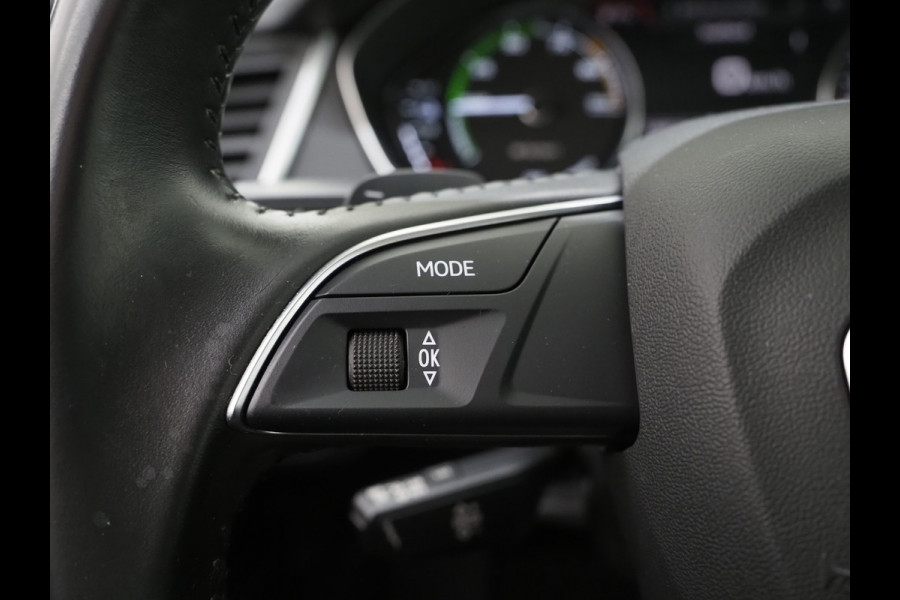 Audi Q5 50 TFSI e quattro 299PK | Leder | Stoelverarming | PDC | DAB | Cruise | Climate