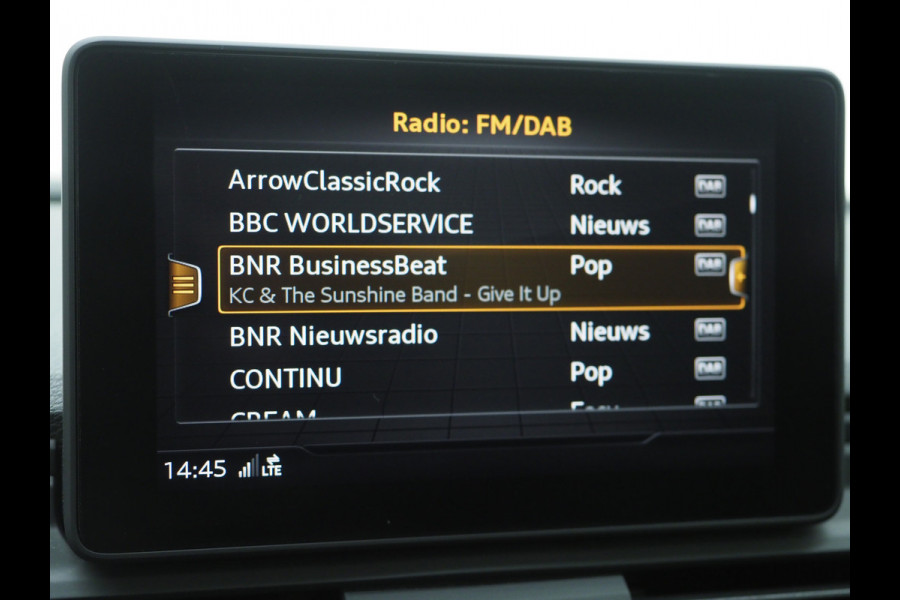 Audi Q5 50 TFSI e quattro 299PK | Leder | Stoelverarming | PDC | DAB | Cruise | Climate