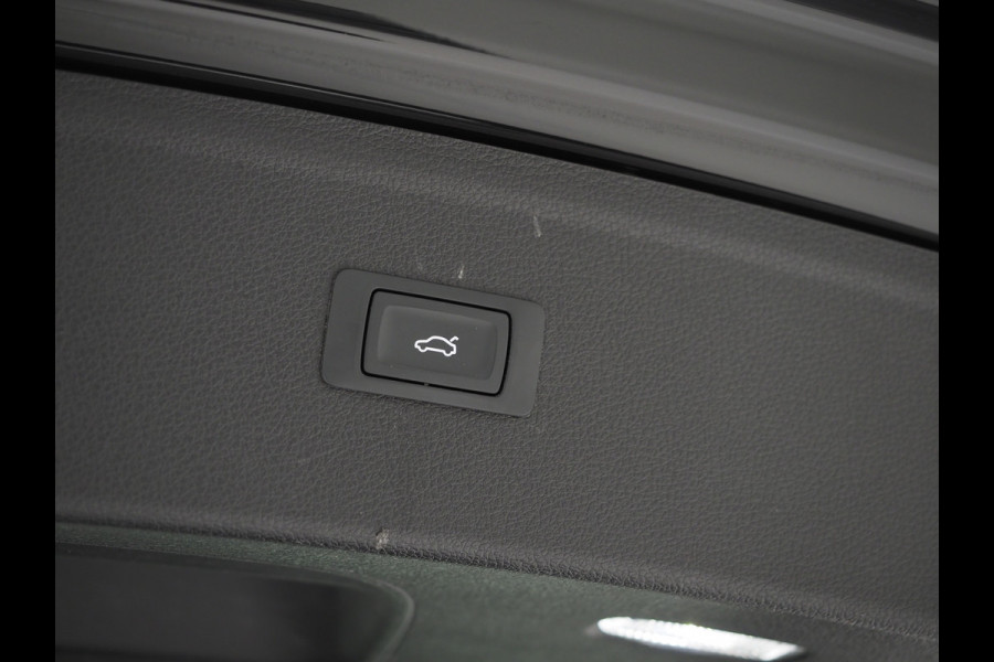 Audi Q5 50 TFSI e quattro 299PK | Leder | Stoelverarming | PDC | DAB | Cruise | Climate