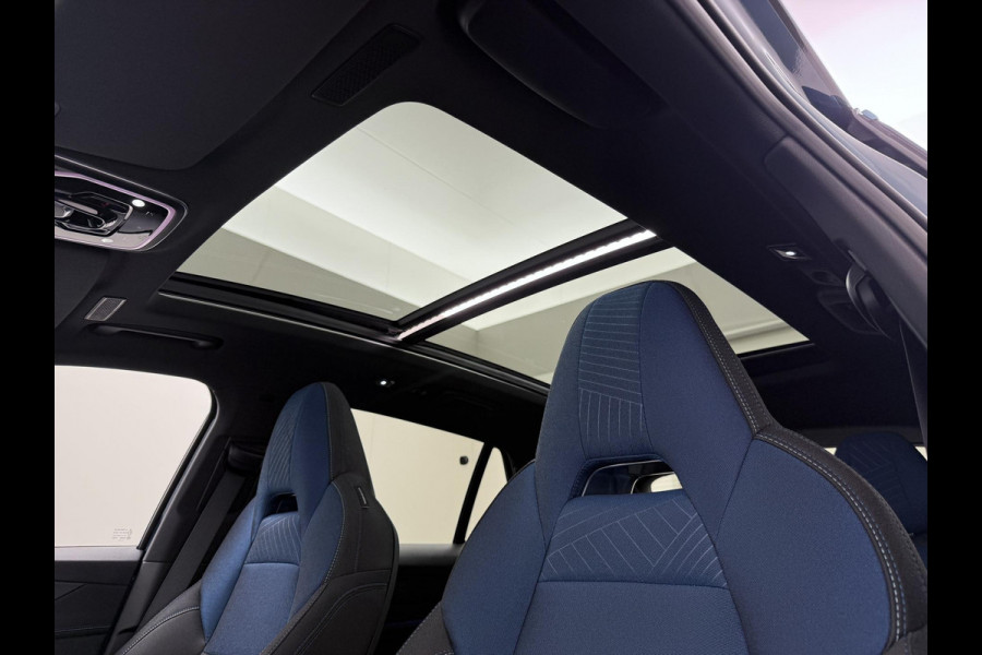 Lynk & Co 01 1.5 31.000KM!!| TOPSTAAT| ZWARTE HEMEL| FULL OPTIONS| PANO| 360 CAM| ELEK. ACHTERKLEP|