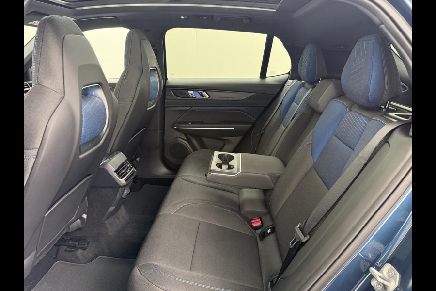 Lynk & Co 01 1.5 31.000KM!!| TOPSTAAT| ZWARTE HEMEL| FULL OPTIONS| PANO| 360 CAM| ELEK. ACHTERKLEP|