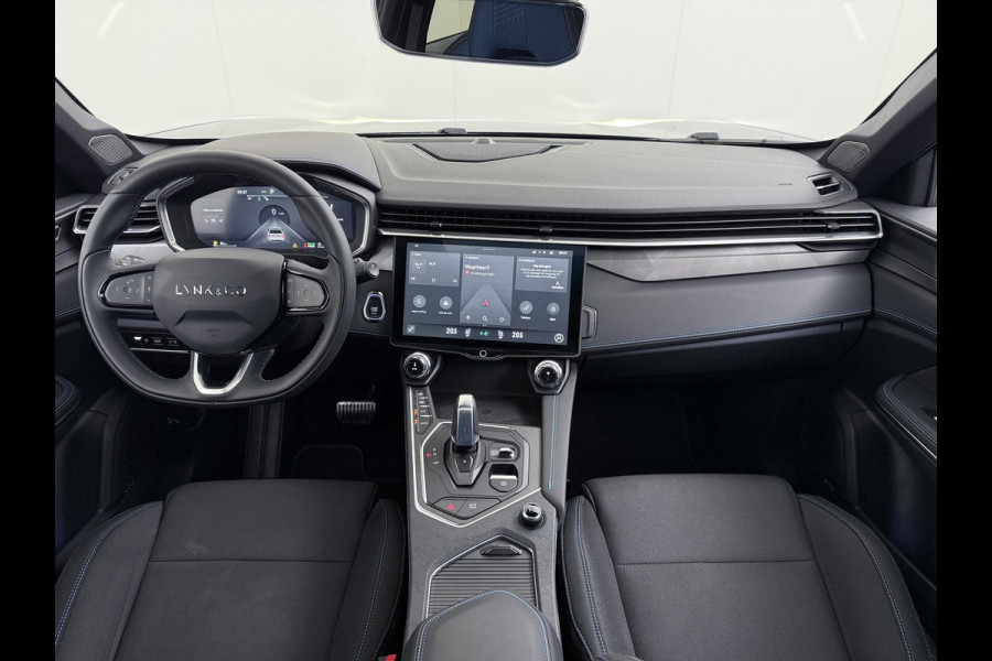 Lynk & Co 01 1.5 31.000KM!!| TOPSTAAT| ZWARTE HEMEL| FULL OPTIONS| PANO| 360 CAM| ELEK. ACHTERKLEP|