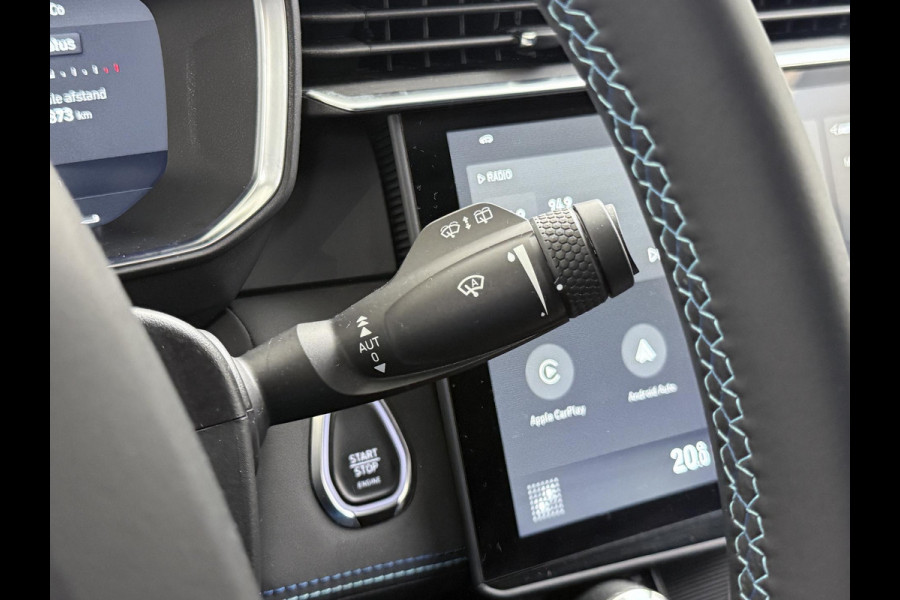 Lynk & Co 01 1.5 31.000KM!!| TOPSTAAT| ZWARTE HEMEL| FULL OPTIONS| PANO| 360 CAM| ELEK. ACHTERKLEP|