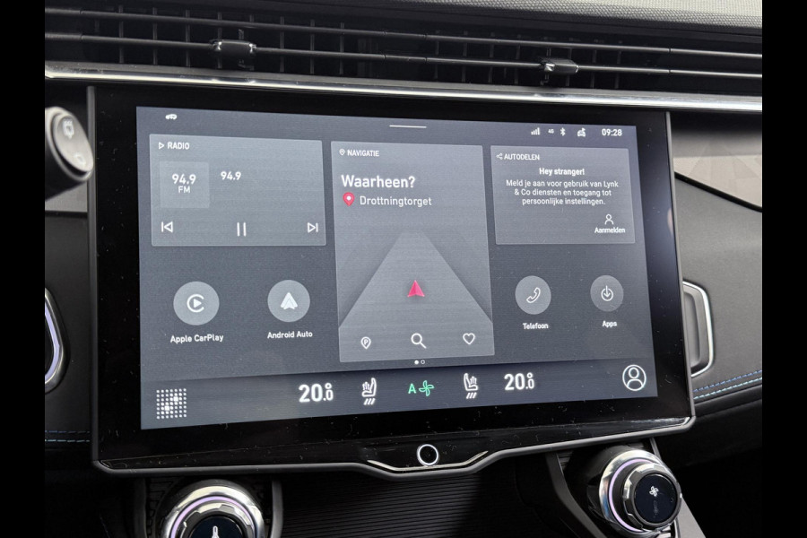 Lynk & Co 01 1.5 31.000KM!!| TOPSTAAT| ZWARTE HEMEL| FULL OPTIONS| PANO| 360 CAM| ELEK. ACHTERKLEP|