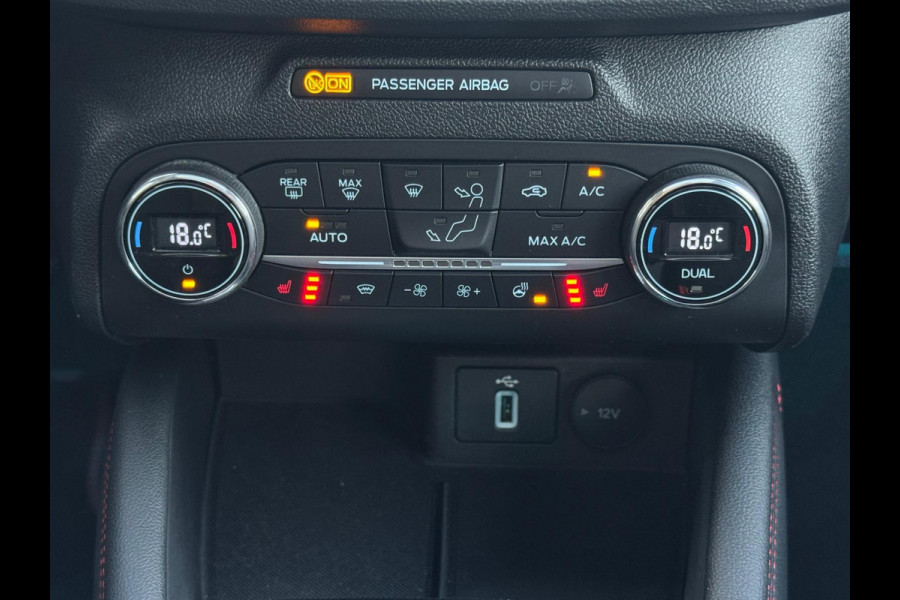 Ford FOCUS Wagon 1.5 EcoBoost 150 pk AUTOMAAT ST Line business, camera,panoramadak afn. trekhaak, winter pakket, NL auto met nap