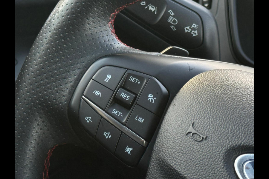 Ford FOCUS Wagon 1.5 EcoBoost 150 pk AUTOMAAT ST Line business, camera,panoramadak afn. trekhaak, winter pakket, NL auto met nap