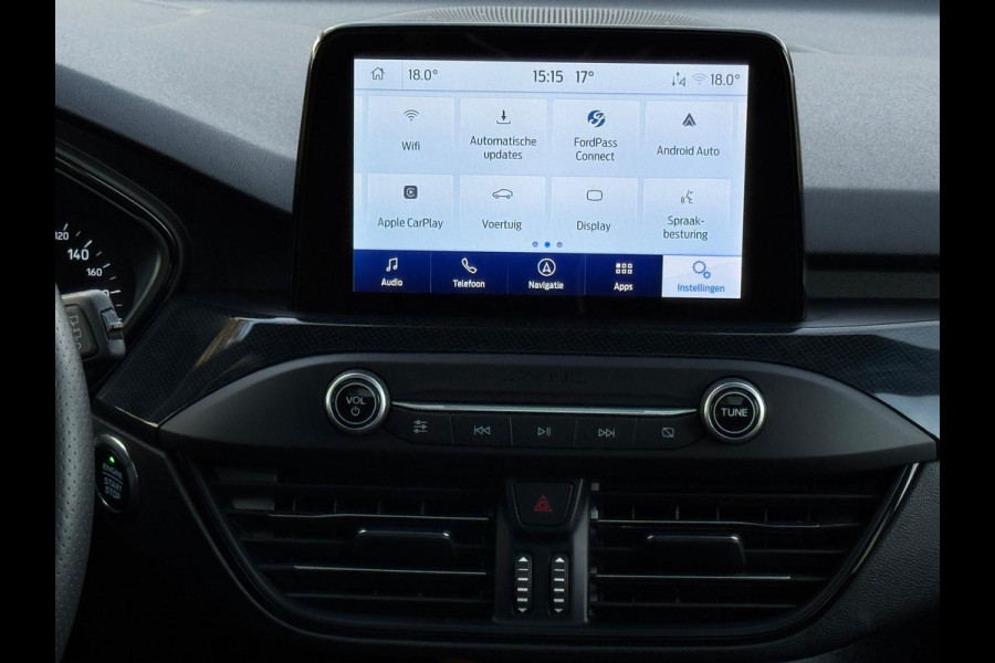 Ford FOCUS Wagon 1.5 EcoBoost 150 pk AUTOMAAT ST Line business, camera,panoramadak afn. trekhaak, winter pakket, NL auto met nap