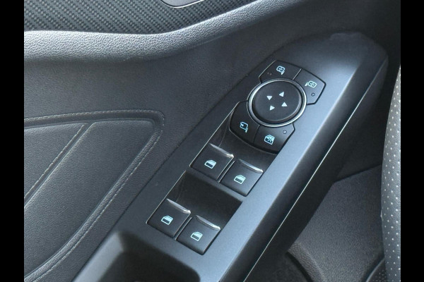 Ford FOCUS Wagon 1.5 EcoBoost 150 pk AUTOMAAT ST Line business, camera,panoramadak afn. trekhaak, winter pakket, NL auto met nap