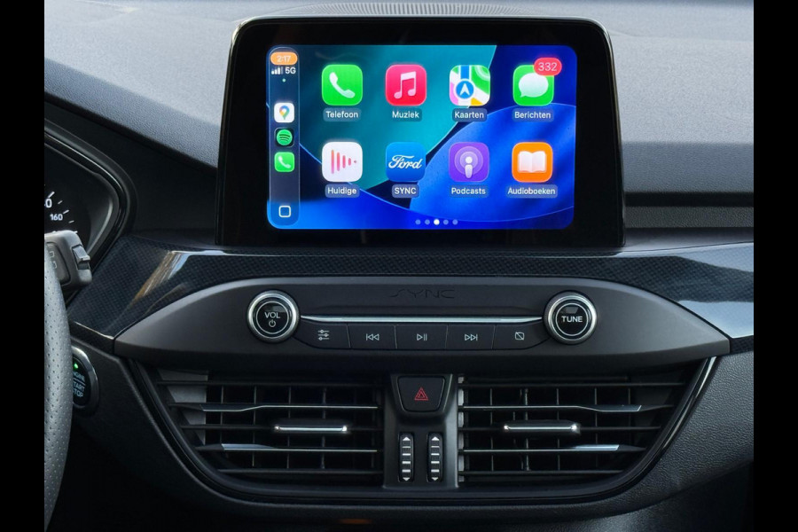 Ford FOCUS Wagon 1.5 EcoBoost 150 pk AUTOMAAT ST Line business, camera,panoramadak afn. trekhaak, winter pakket, NL auto met nap