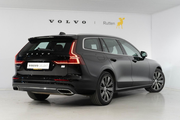 Volvo V60 T6 340PK Automaat Recharge AWD Inscription / Lederen bekleding / Stoel- en stuurverwarming /  Harman Kardon / Semi-elektrische trekhaak / Keyless Entry / Elektrische stoelen met geheugen