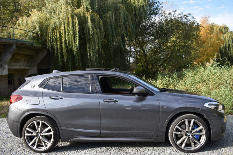 BMW X2 M35iA 306PK HIGH EXECUTIVE M-SPORT HARMAN-KARDON/CAMERA/PANORAMADAK