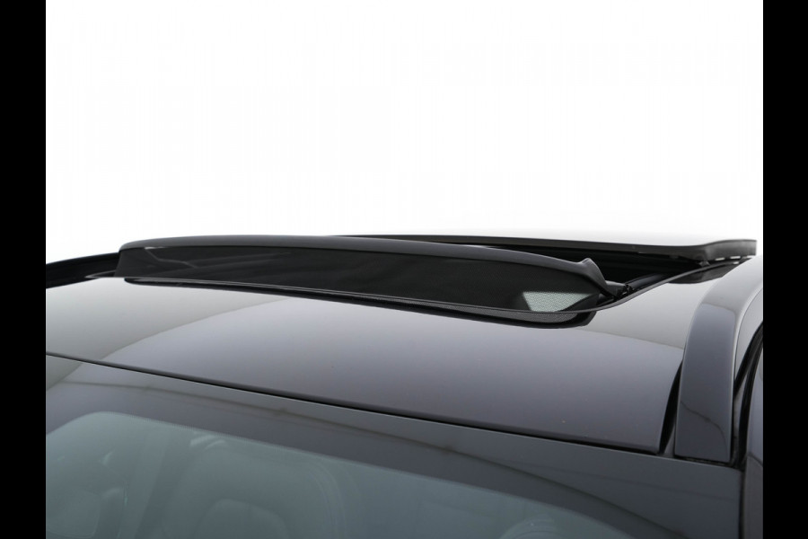 Volvo XC40 Recharge P8 AWD R-Design [ 3-Fase ] {SOH-91%} (INCL-BTW) *PANO | FULL-LEATHER | DIGI-COCKPIT | FULL-LED | MEMORY-PACK | HARMAN/KARDON | TOP-VIEW | CARPLAY | NAVI-FULLMAP | ECC | PDC | KEYLESS | HEATED-SPORTSEATS | BLIS | CAPLAY | 19"ALU*