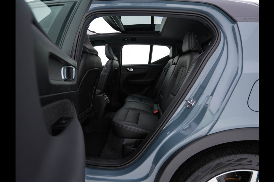 Volvo XC40 Recharge P8 AWD R-Design [ 3-Fase ] {SOH-91%} (INCL-BTW) *PANO | FULL-LEATHER | DIGI-COCKPIT | FULL-LED | MEMORY-PACK | HARMAN/KARDON | TOP-VIEW | CARPLAY | NAVI-FULLMAP | ECC | PDC | KEYLESS | HEATED-SPORTSEATS | BLIS | CAPLAY | 19"ALU*