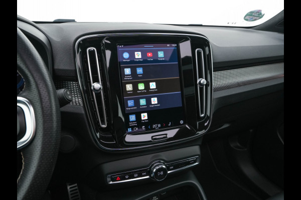 Volvo XC40 Recharge P8 AWD R-Design [ 3-Fase ] {SOH-91%} (INCL-BTW) *PANO | FULL-LEATHER | DIGI-COCKPIT | FULL-LED | MEMORY-PACK | HARMAN/KARDON | TOP-VIEW | CARPLAY | NAVI-FULLMAP | ECC | PDC | KEYLESS | HEATED-SPORTSEATS | BLIS | CAPLAY | 19"ALU*