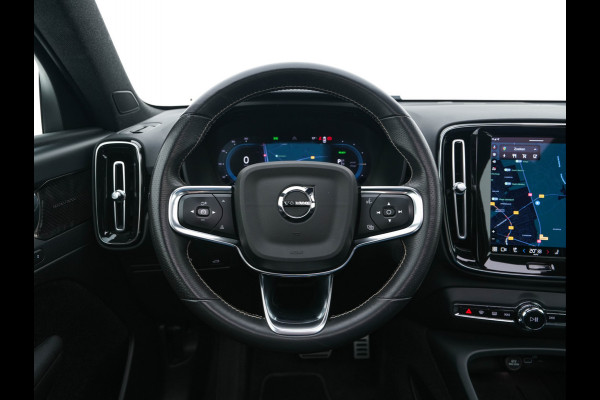 Volvo XC40 Recharge P8 AWD R-Design [ 3-Fase ] {SOH-91%} (INCL-BTW) *PANO | FULL-LEATHER | DIGI-COCKPIT | FULL-LED | MEMORY-PACK | HARMAN/KARDON | TOP-VIEW | CARPLAY | NAVI-FULLMAP | ECC | PDC | KEYLESS | HEATED-SPORTSEATS | BLIS | CAPLAY | 19"ALU*