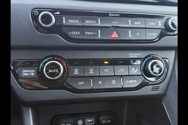Kia Niro 1.6 GDi Hybrid DynamicLine 1e Eigenaar,Navi,Camera,Clima,Cruise,Apple Carplay,N.A.P,APK tot 06-2026