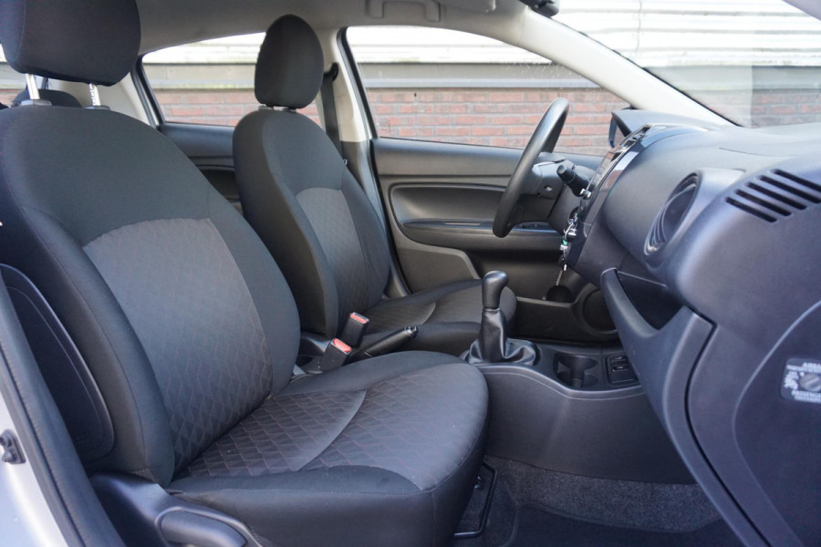 Mitsubishi Space Star 1.2 Cool+/Android/AppleCarPlay Navigatie/Airco/ Goed onderhouden/Rijklaarprijs!